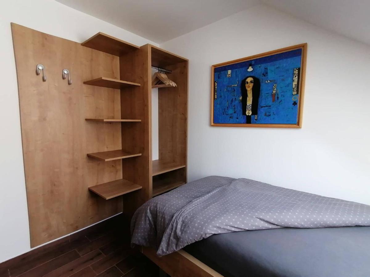 Blatnikov Hram Hotel Dvor Kültér fotó